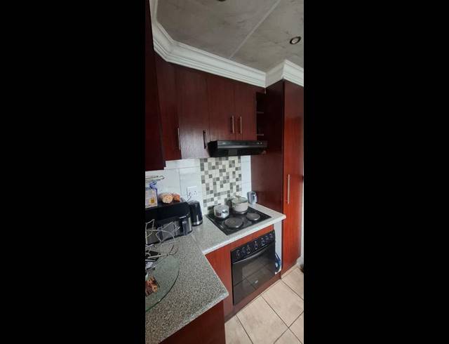 2 BEDROOM HOUSE FOR SALE IN SOSHANGUVE VV